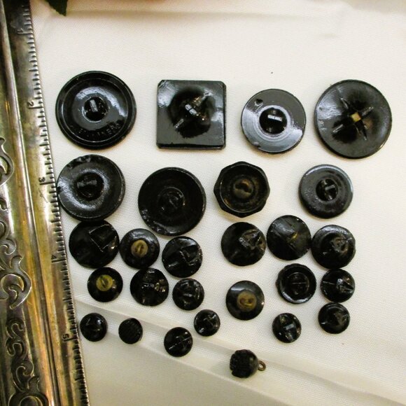 Antique FRENCH JET Black Glass Buttons: VICTORIAN Edwardian Sewing Craft - Picture 8 of 11